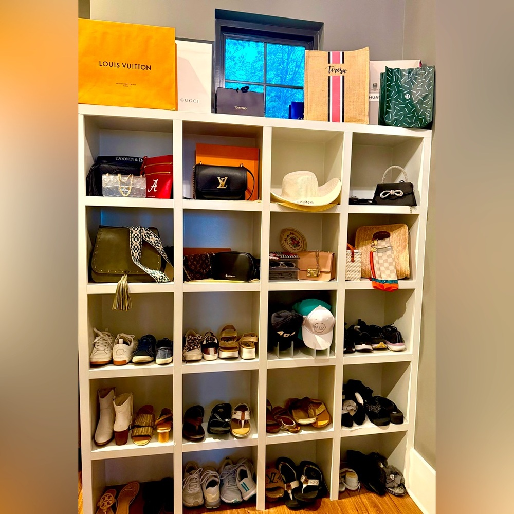 Welcome to my Closet!!!